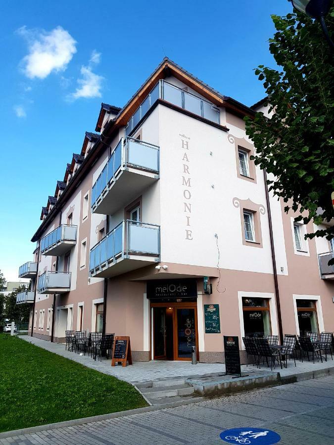 Wellness Hotel Harmonie Třeboň المظهر الخارجي الصورة